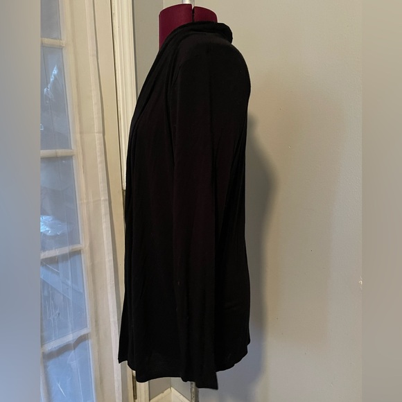 Jillian & Nicole Women's Black Cardigan Lightweight Flyaway Flowy Mediuim - Picture 5 of 7